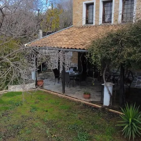 Yourlittlemiracle-panoramicview+firepit+garden+bbq Argalasti