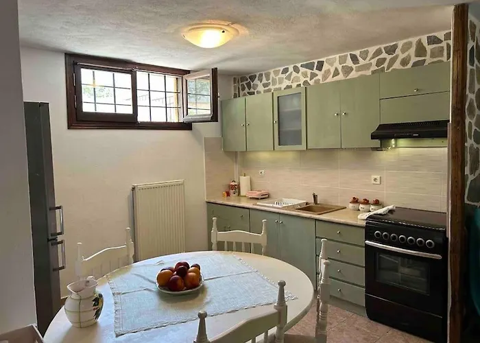 Yourlittlemiracle-panoramicview+firepit+garden+bbq Vakantiehuis