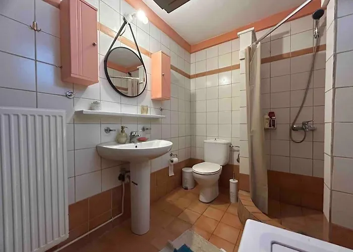 Yourlittlemiracle-panoramicview+firepit+garden+bbq *