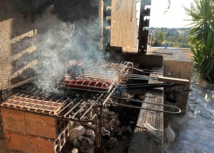 Дом отдыха Yourlittlemiracle-panoramicview+firepit+garden+bbq *