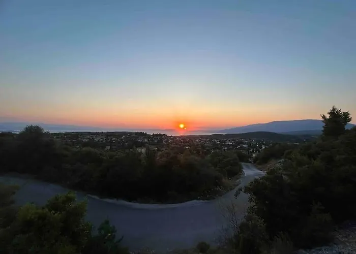 Yourlittlemiracle-panoramicview+firepit+garden+bbq Дом отдыха